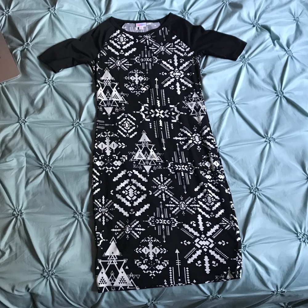 EUC LULAROE XS Julia